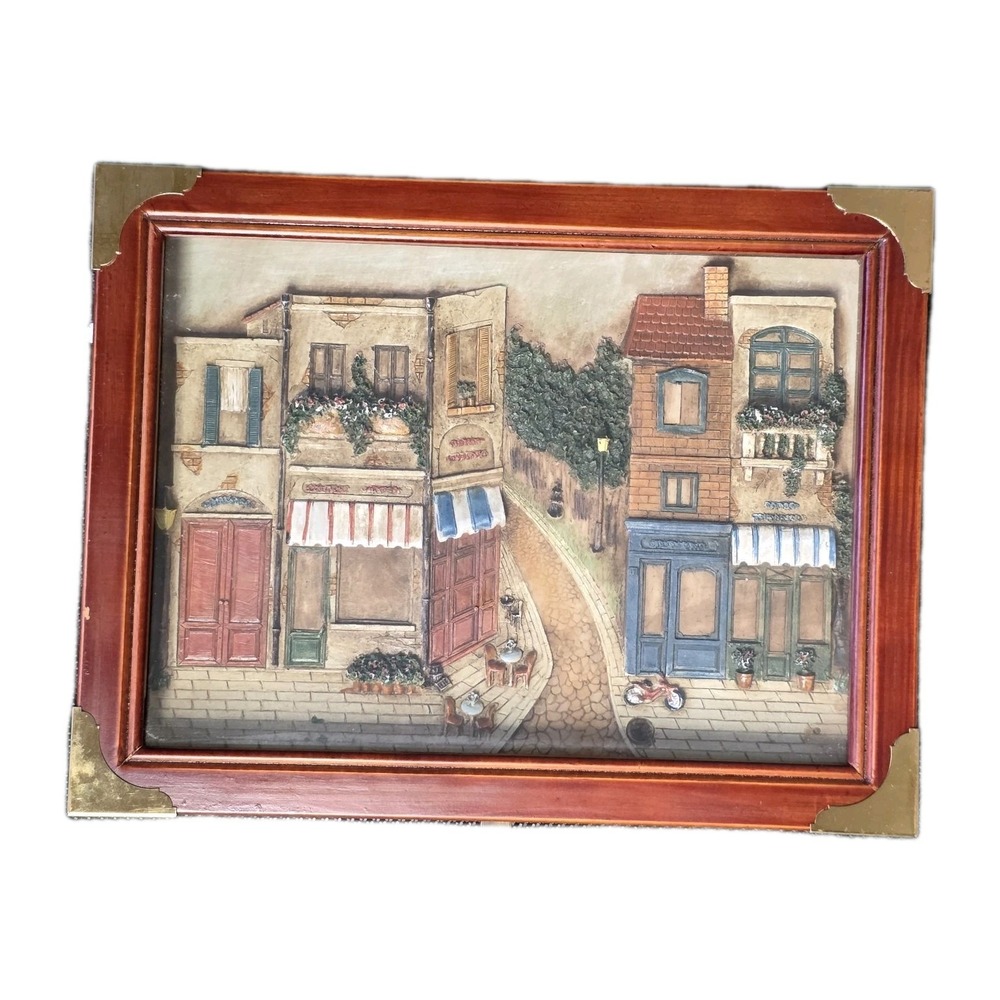 Arister Gift Trinket Box Chest Wooden French Bistro 3D Closing Lid Gold Corners